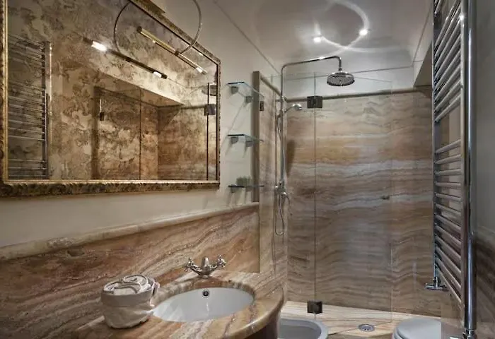 2 Bedroom Luxury Piazza Venezia *